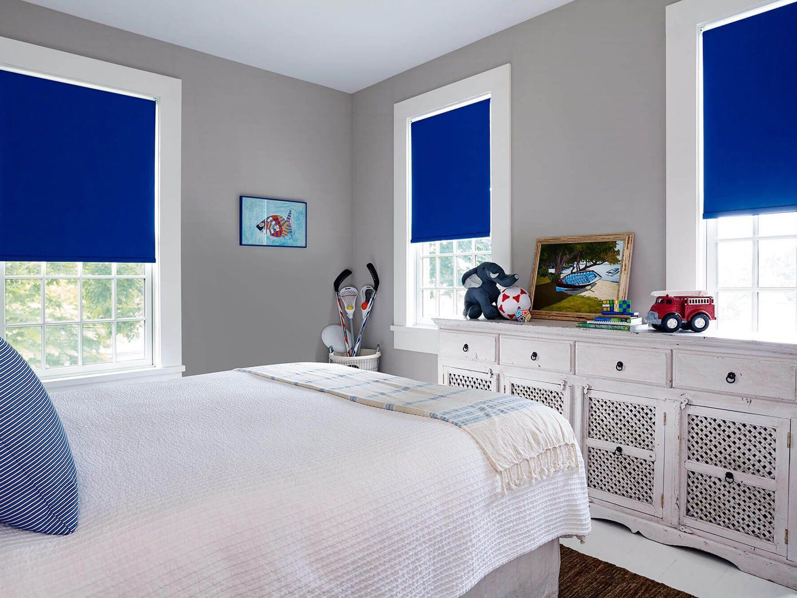 Rèm cuốn giúp phòng ngủ mát mẻ về mùa hè, ấm áp về mùa đông 